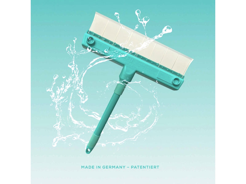 Aqua Blade Full Set Pro is featuring 22 cm and 30 cm professional squeegees, an adjustable angle adapter for awkward angles, and two telescopic handles for extended reach