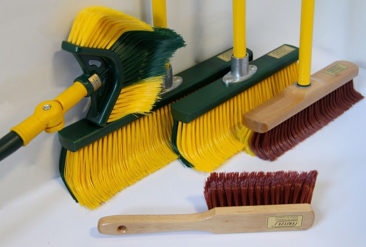 Rake Broom Outdoor with Telescopic Handle