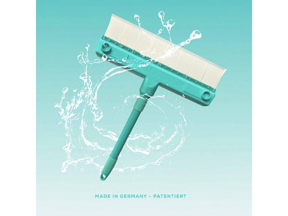 Aqua Blade Full Set Pro is featuring 22 cm and 30 cm professional squeegees, an adjustable angle adapter for awkward angles, and two telescopic handles for extended reach